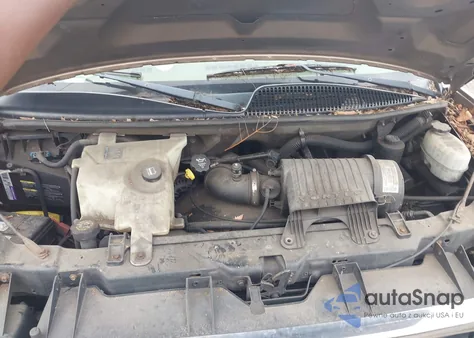 2003 GMC Savana Standard z USA, uszkodzony, nr VIN 1GTFG15X131159223